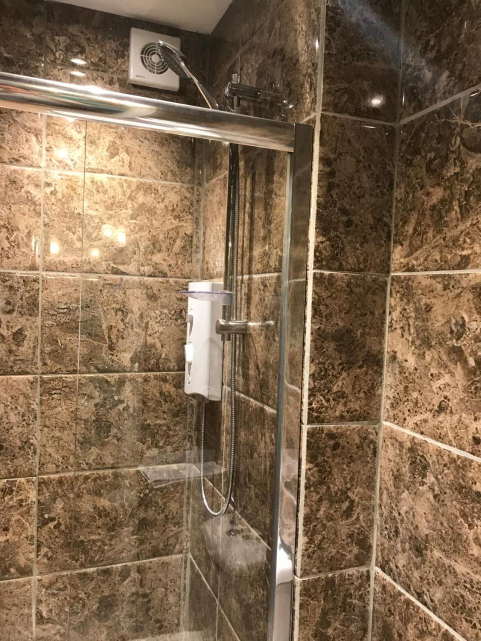 Apartamento Central city pad Bath Exterior foto